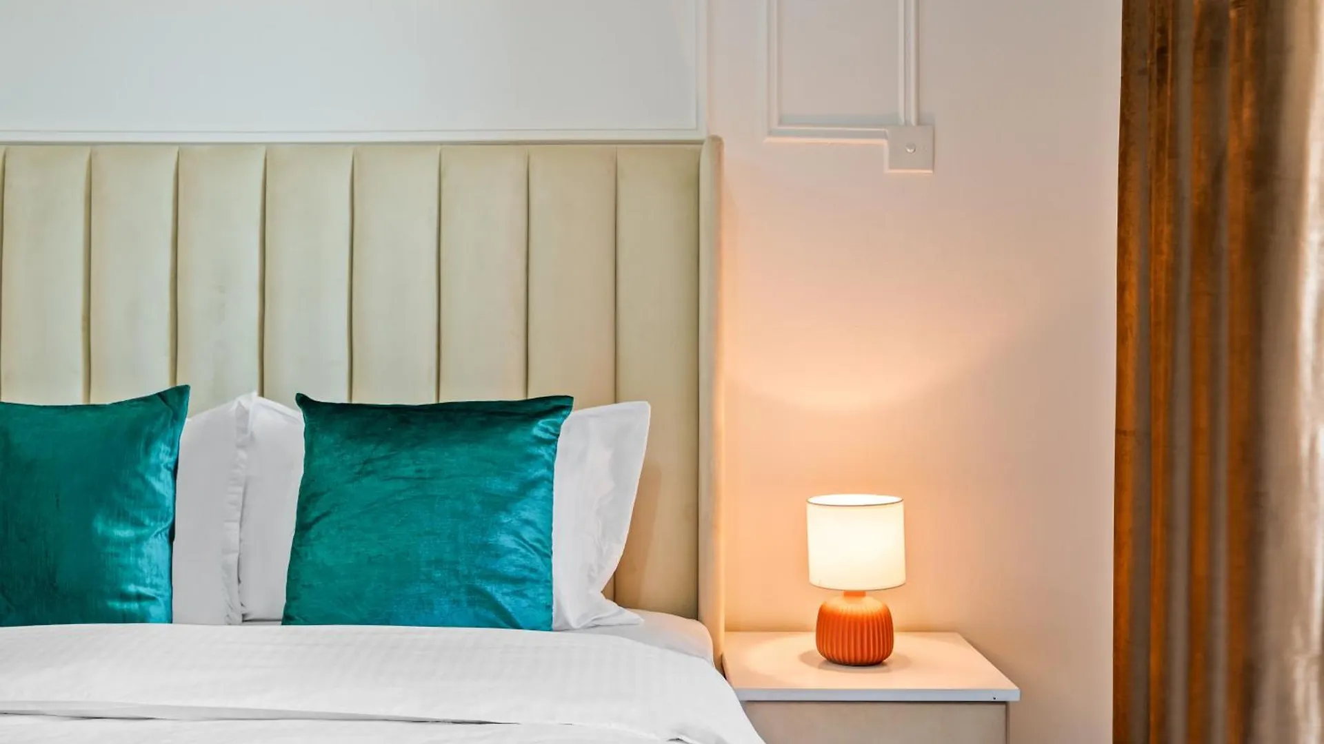 Peaceful Apt Near Jbr Dubai United Arab Emirates