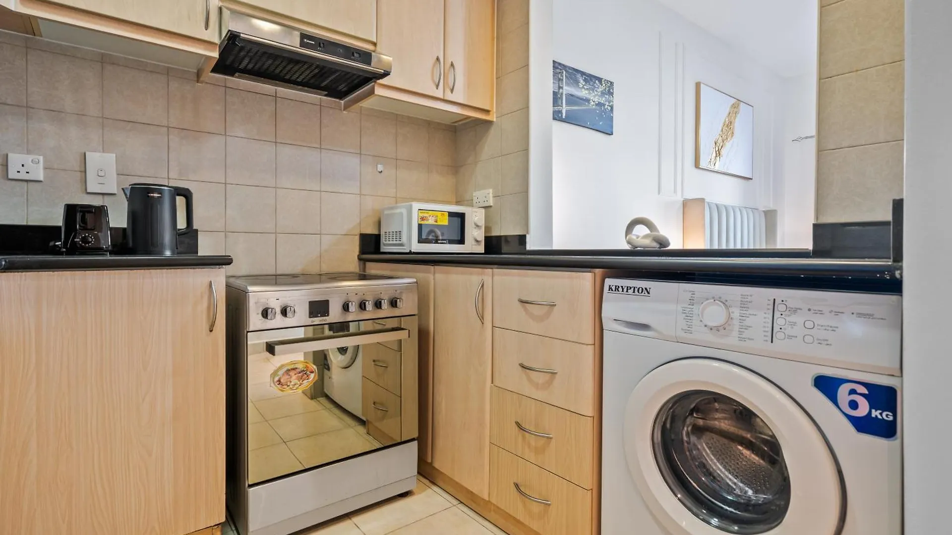 Peaceful Apt Near Jbr Dubai Apartment